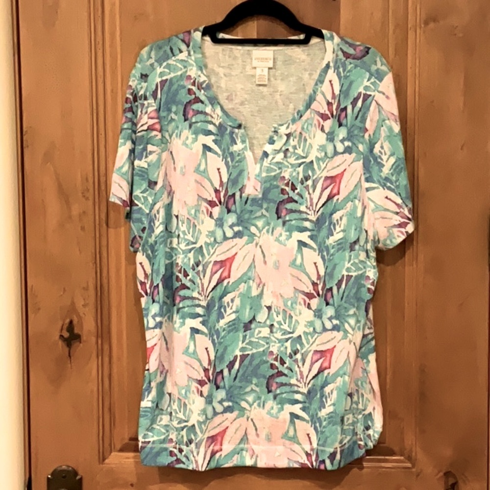 Cute Chico’s Top